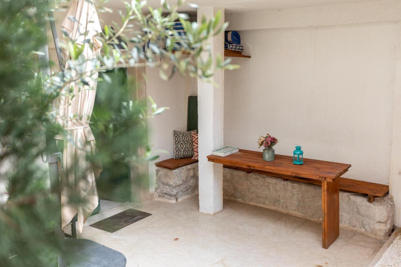Apartment Coastal Villa Makarska Exteriör bild
