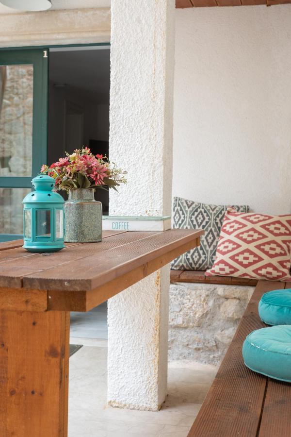 Apartment Coastal Villa Makarska Exteriör bild